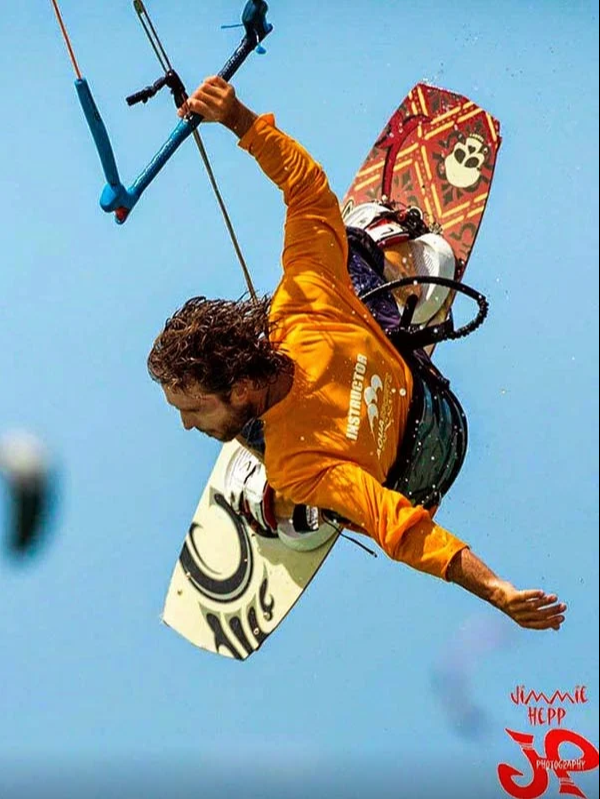 Corey, maui kiteboarding instructor
